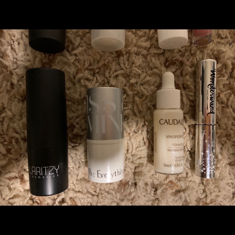 Beauty Bundle - Picture 3 of 3